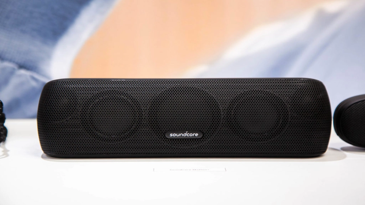 اسپیکر بلوتوثی انکر Anker Soundcore Motion Plus A3116 1 اسپیکر پرتابل انکر Anker Soundcore Motion Plus