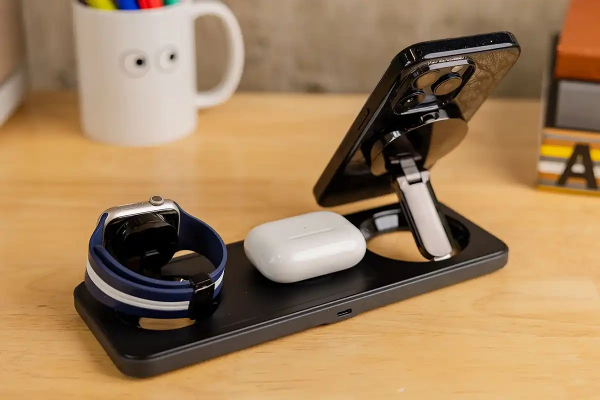 شارژر وایرلس 3 در 1 انکر Anker MagGo Wireless Charging Station 3 in 1 B25M1311 3 B25M1311 10